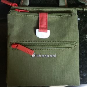 Sherpani crossbody bag